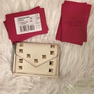 VGUC Valentino Garavani Rockstud Compact Wallet (w/ Auth, Care & RFID Cards)